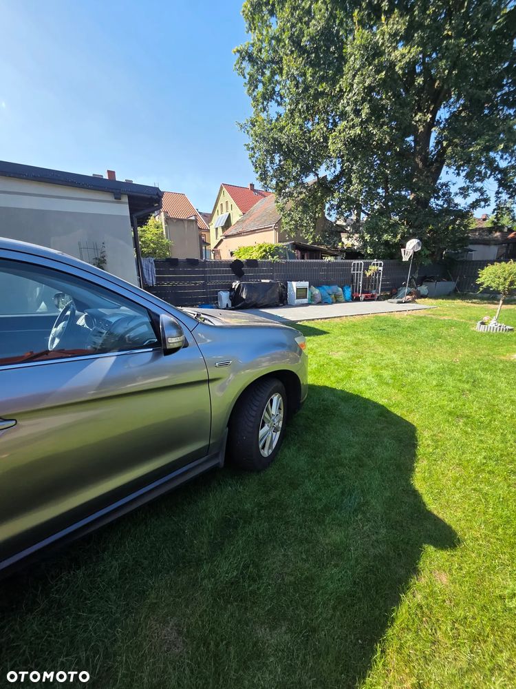 Mitsubishi ASX 1.8 DID Inform - 11