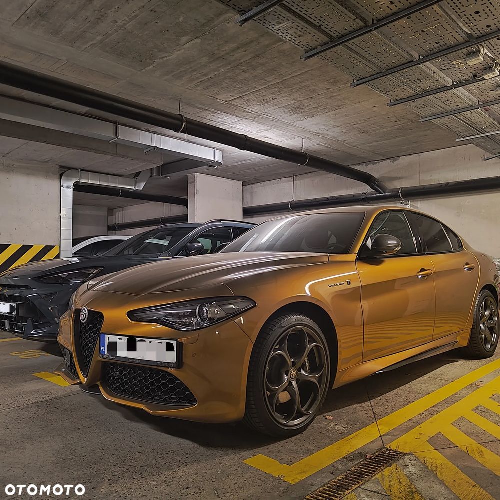 Alfa Romeo Giulia - 9