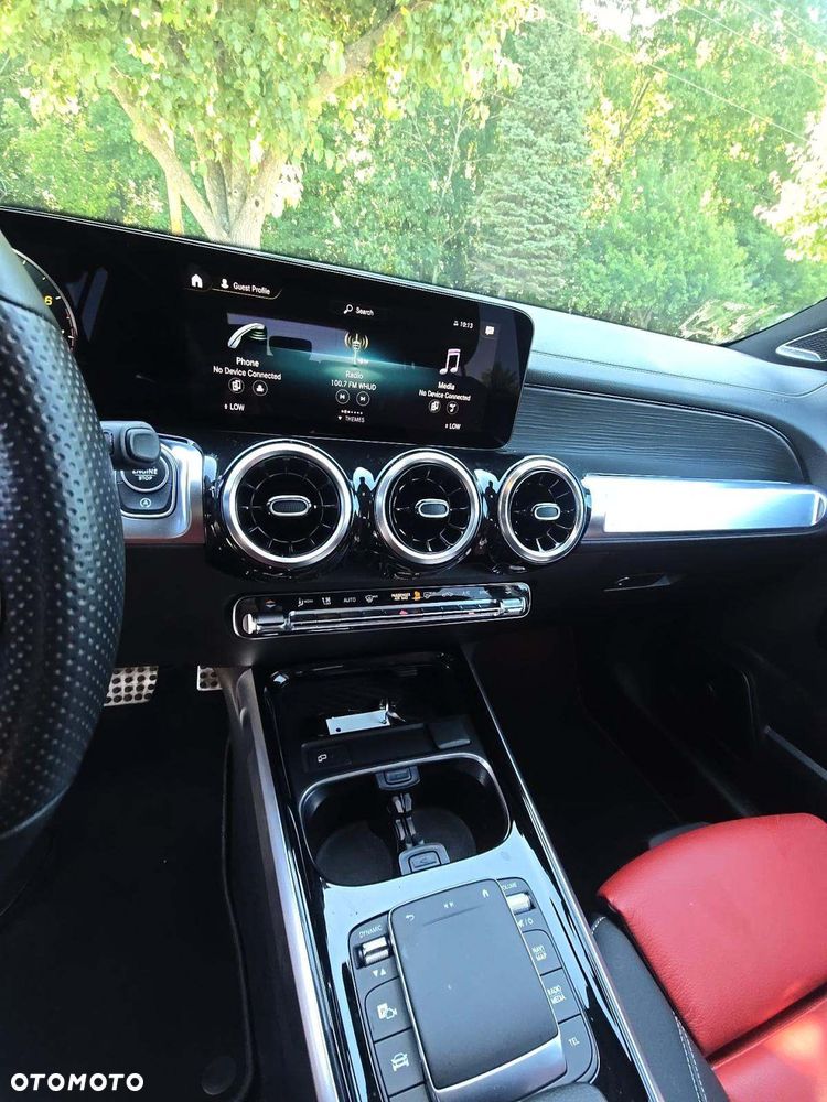 Mercedes-Benz GLB 250 4Matic 8G-DCT AMG Line - 8