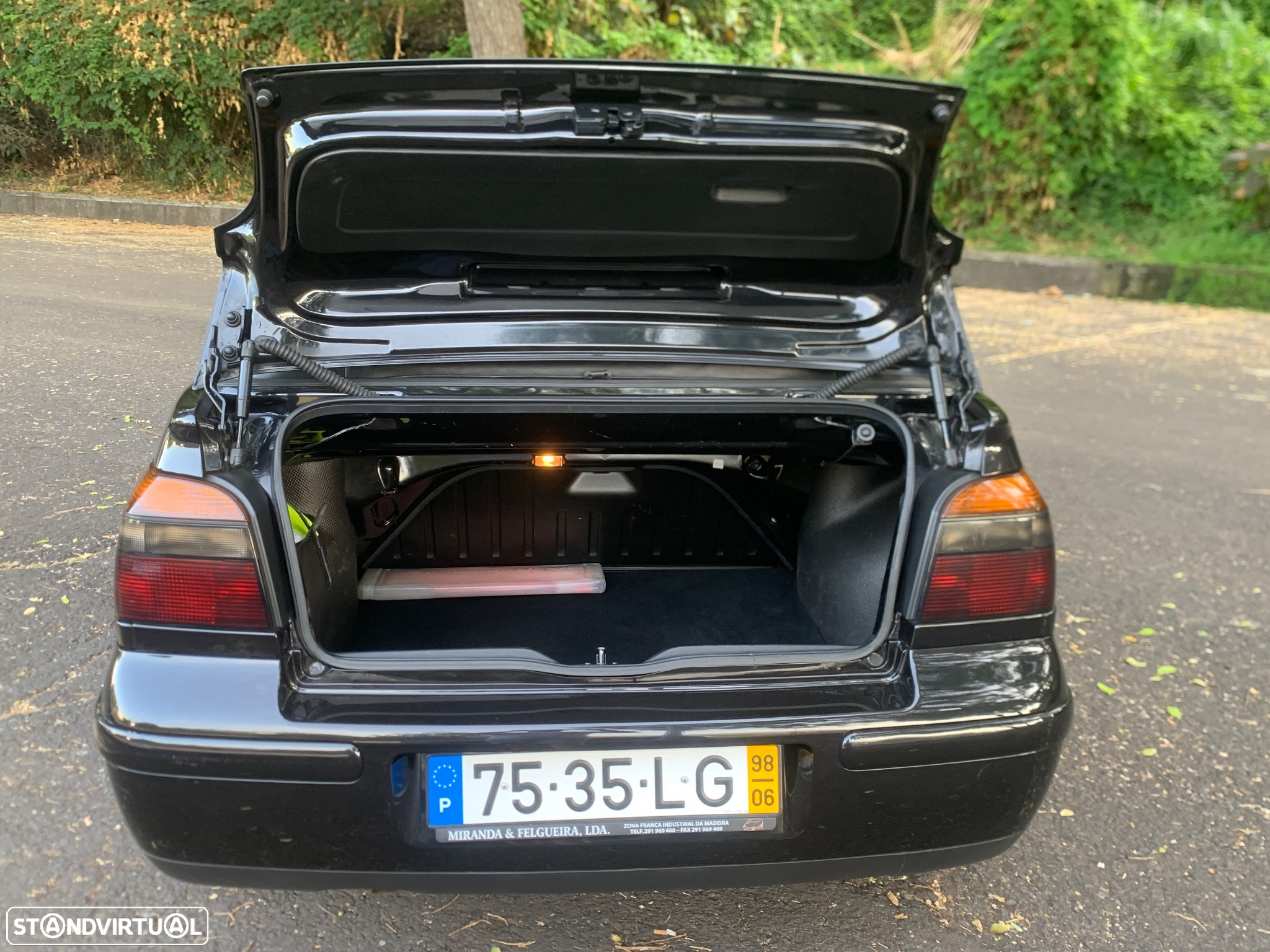 VW Golf Cabriolet 1.6 - 17