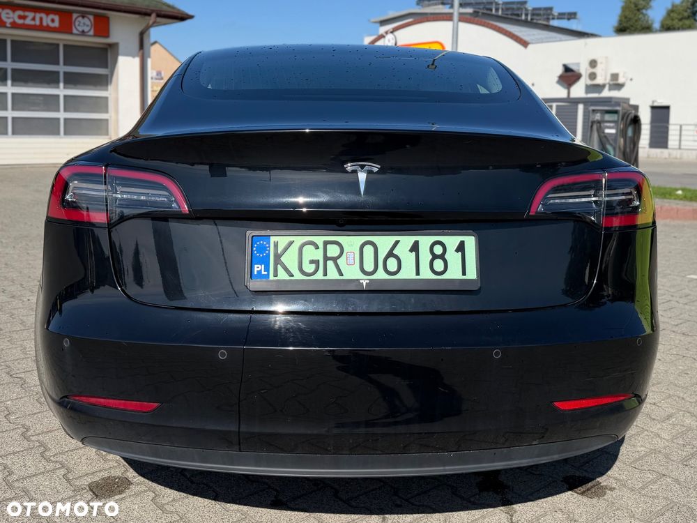 Tesla Model 3 Long Range RWD - 5
