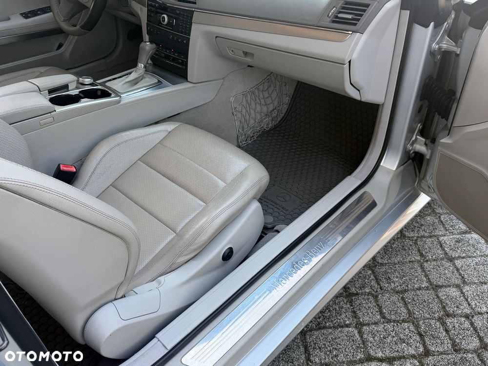 Mercedes-Benz Klasa E 500 7G-TRONIC Prime Edition - 16