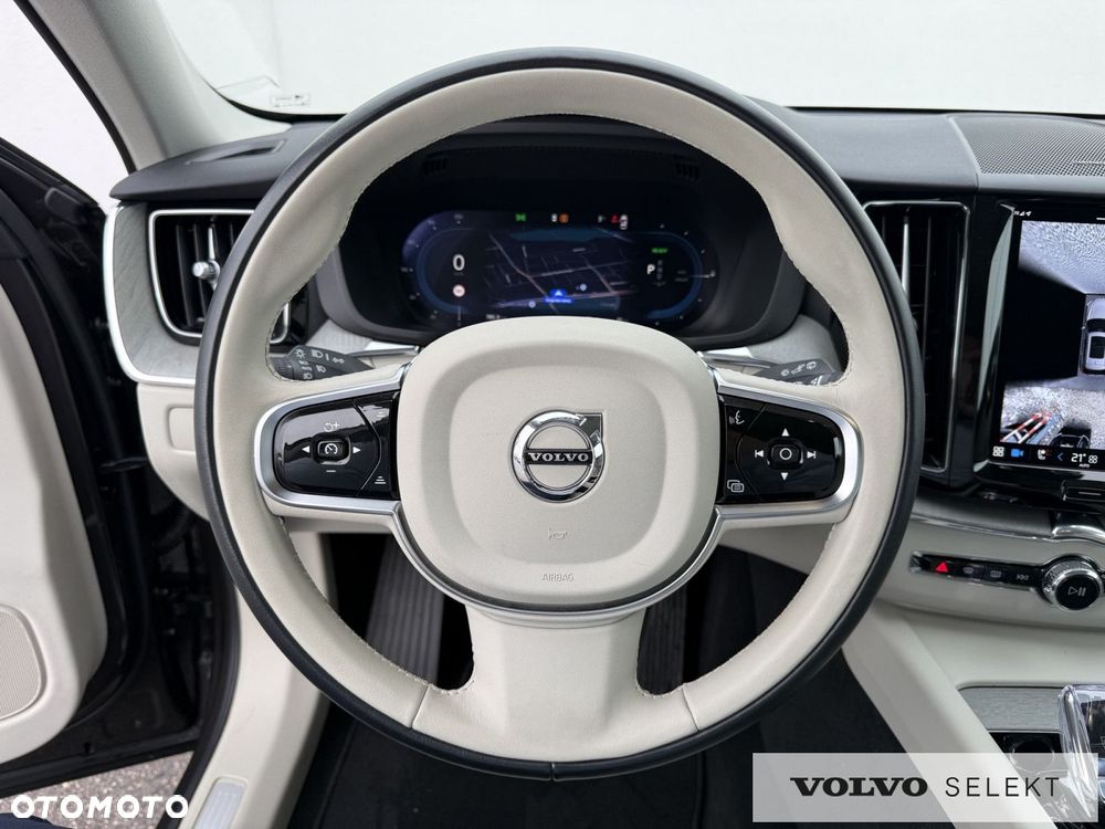 Volvo XC 60 - 21
