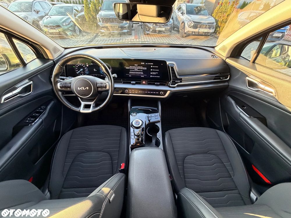 Kia Sportage 1.6 T-GDI HEV Business Line 4WD - 18