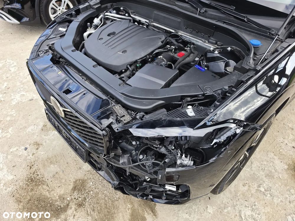Volvo XC 60 B5 B AWD Plus Dark - 11