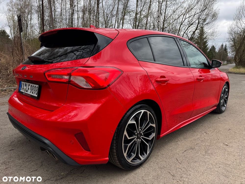 Ford Focus 1.5 EcoBlue Start-Stopp-System ST-LINE - 9