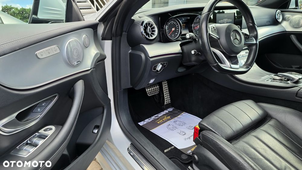 Mercedes-Benz Klasa E 300 9G-TRONIC - 8