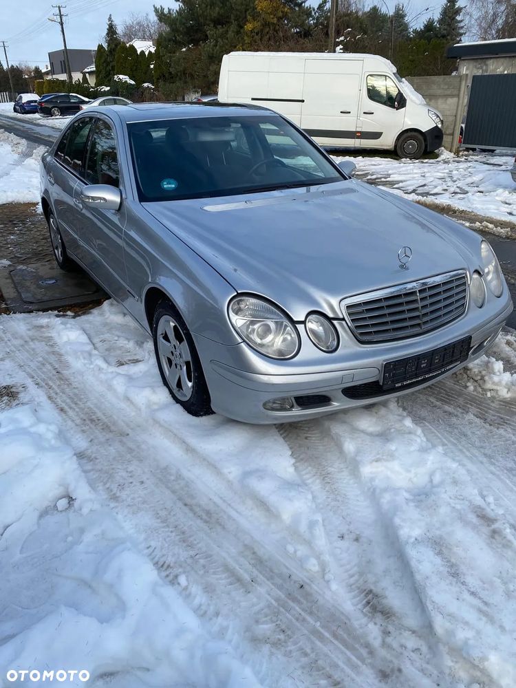 Mercedes-Benz Klasa E 240 Classic - 2