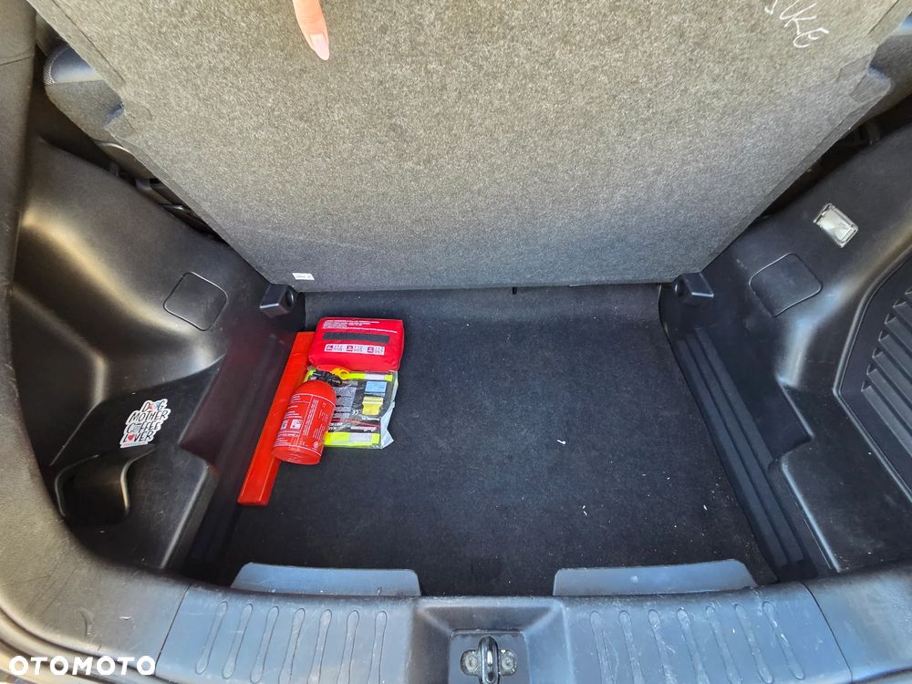 Nissan Juke 1.6 N-Connecta Xtronic EU6 - 16