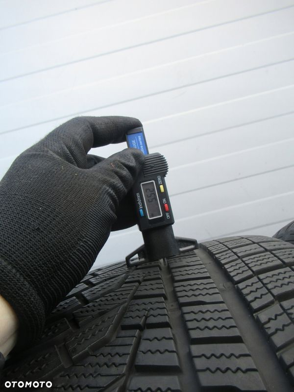 ALU+OPONY ZIMA R17 MERCEDES 205,212,VITO, AUDI A4 B8,A6 C5,C6 ,SHARAN I,T4 - 12