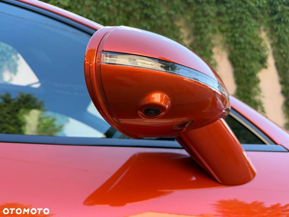 Porsche Macan Standard - 12