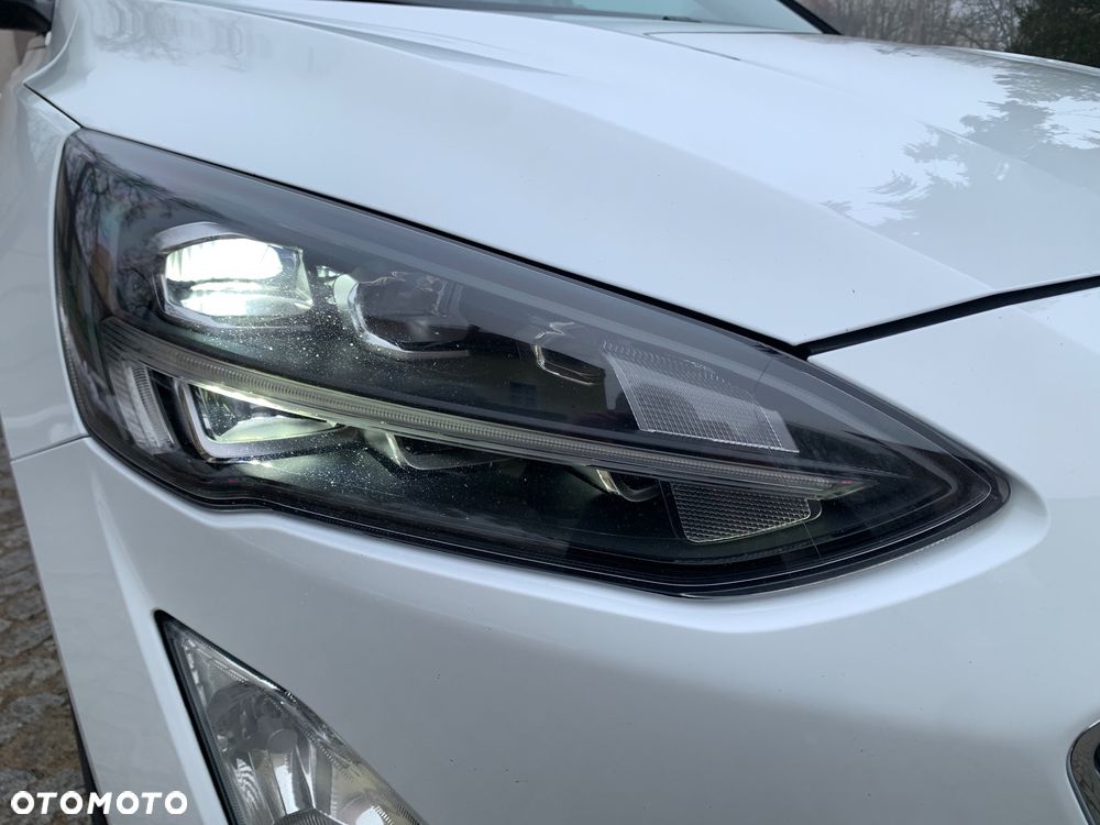 Ford Focus 2.0 EcoBlue Titanium - 12