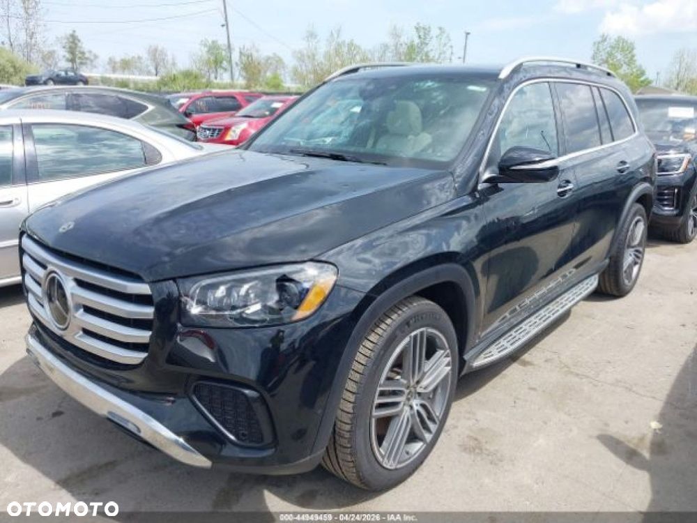 Mercedes-Benz GLS - 2