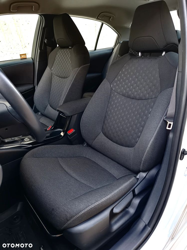 Toyota Corolla 1.8 Hybrid Comfort - 26
