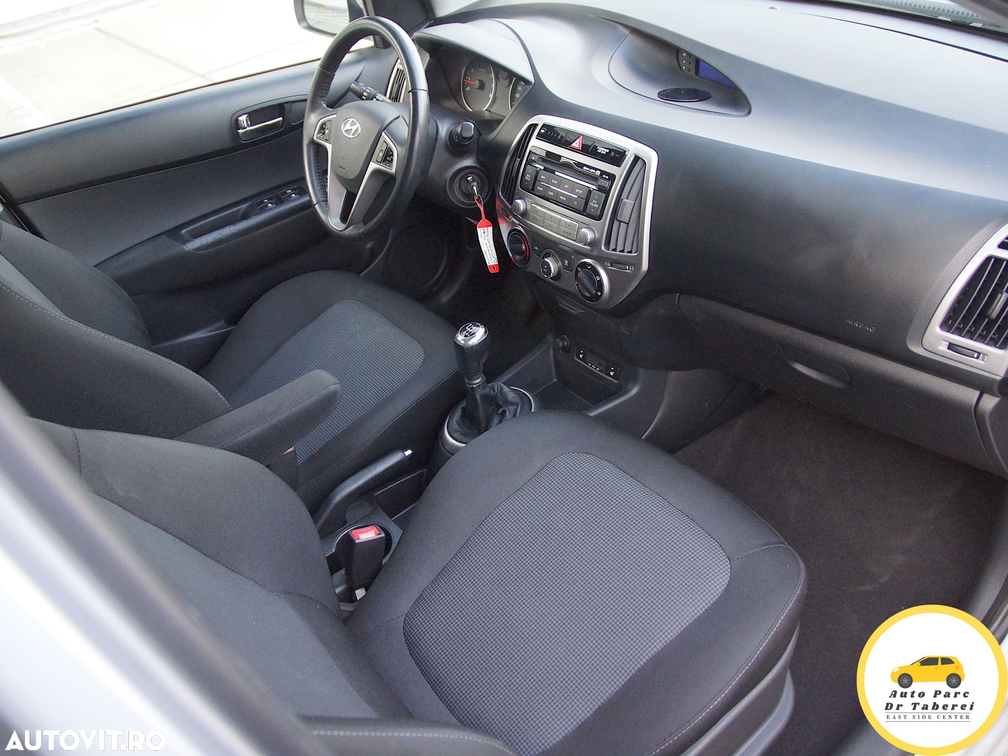 Hyundai i20 1.4 Comfort - 24