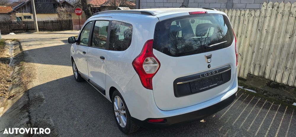 Dacia Lodgy TCe 130 GPF SL Techroad - 4