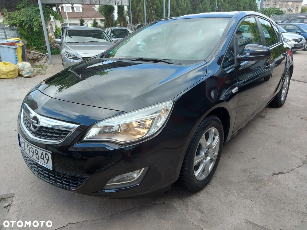 Opel Astra 1.6 Edition Sport - 2