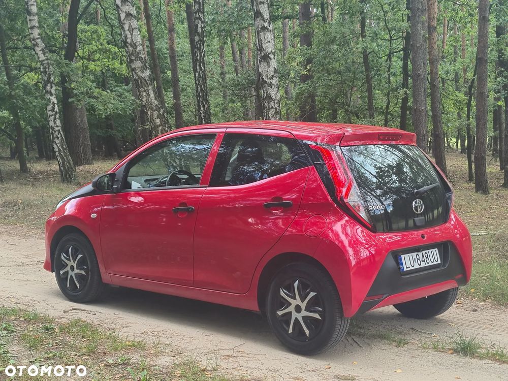 Toyota Aygo x-play - 11