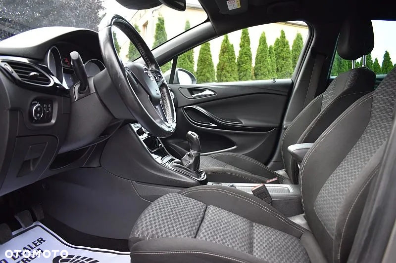 Opel Astra 1.4 Turbo Sports Tourer Innovation - 10