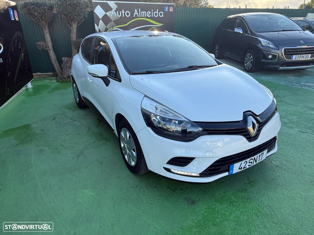 Renault Clio 1.5 dCi Confort - 9