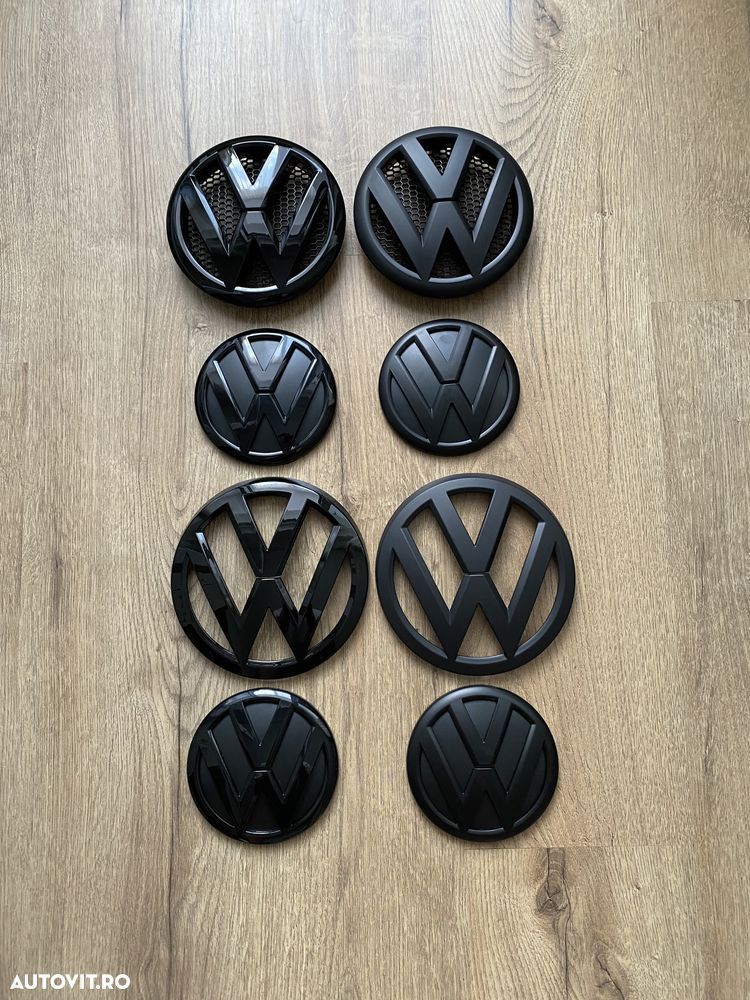 Embleme Emblema Semn Logo Grila Bara Fata Haion Portbagaj Vw T5 T6 - 1