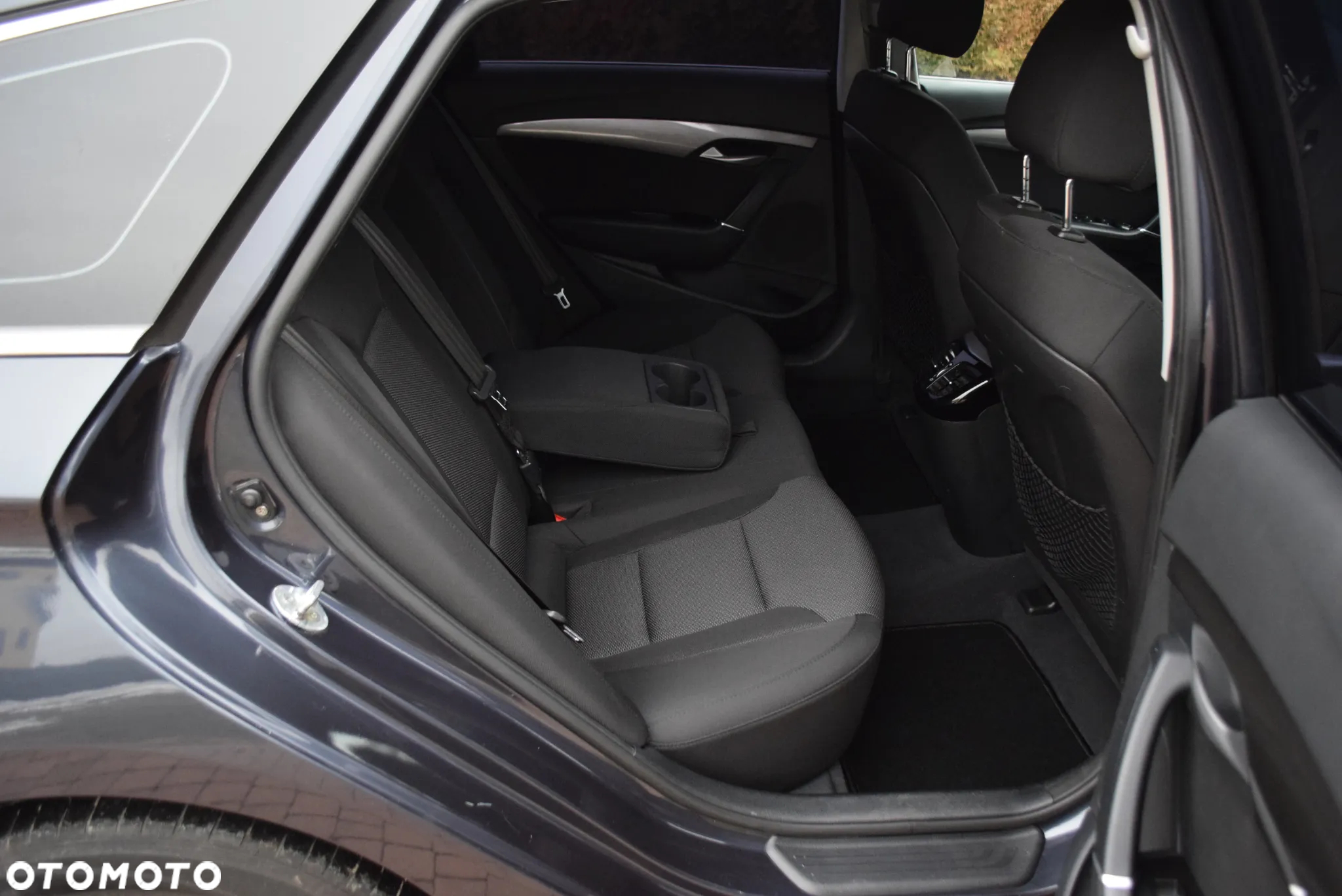 Hyundai i40 1.6 GDI Comfort + - 17