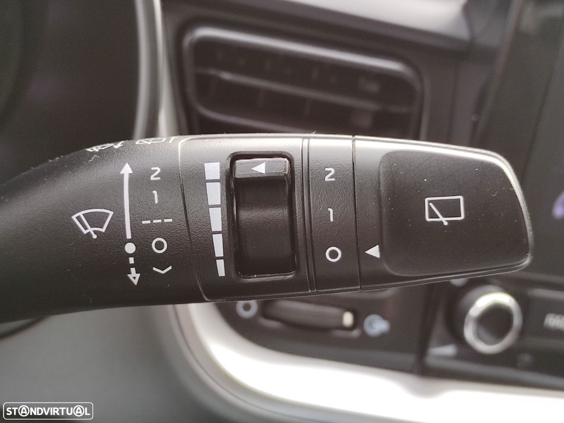 Kia Stonic 1.2 Dynamic - 17