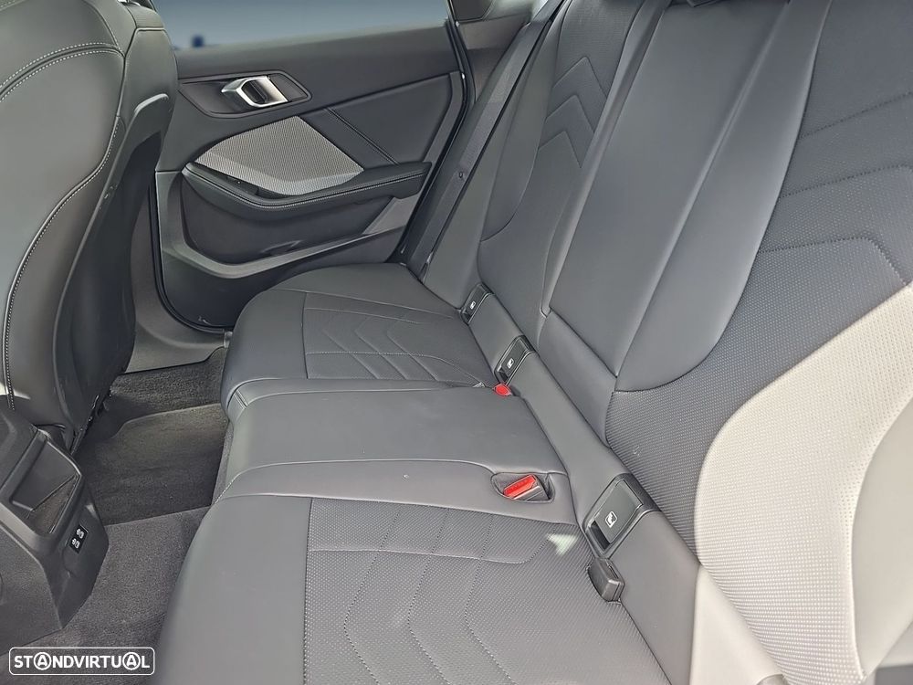 BMW 220 Gran Coupé Pack Desportivo M - 14