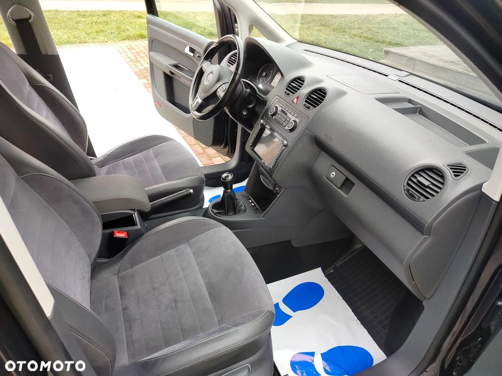 Volkswagen Caddy Highline - 31