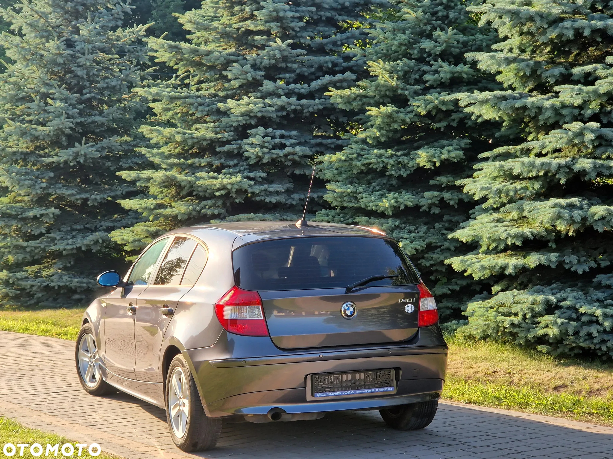 BMW Seria 1 120i - 9
