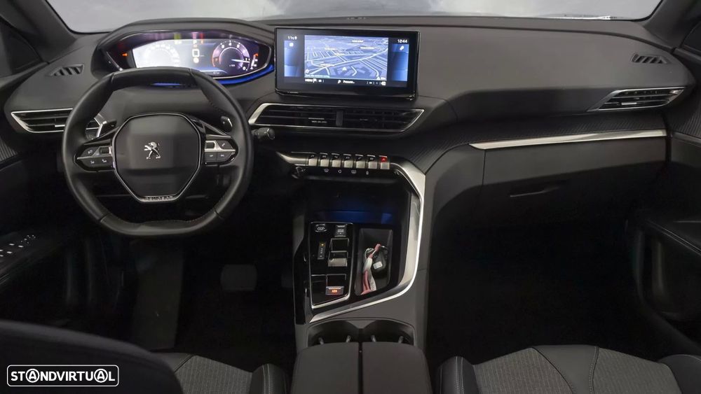 Peugeot 3008 1.2 PureTech Allure EAT8 - 18