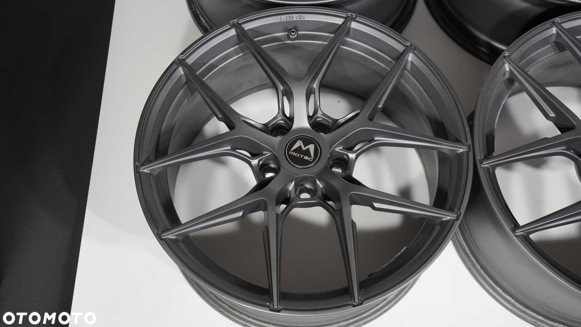 Alufelgi felgi Motec 8,5J ET35 5x114,3 R19 - 3