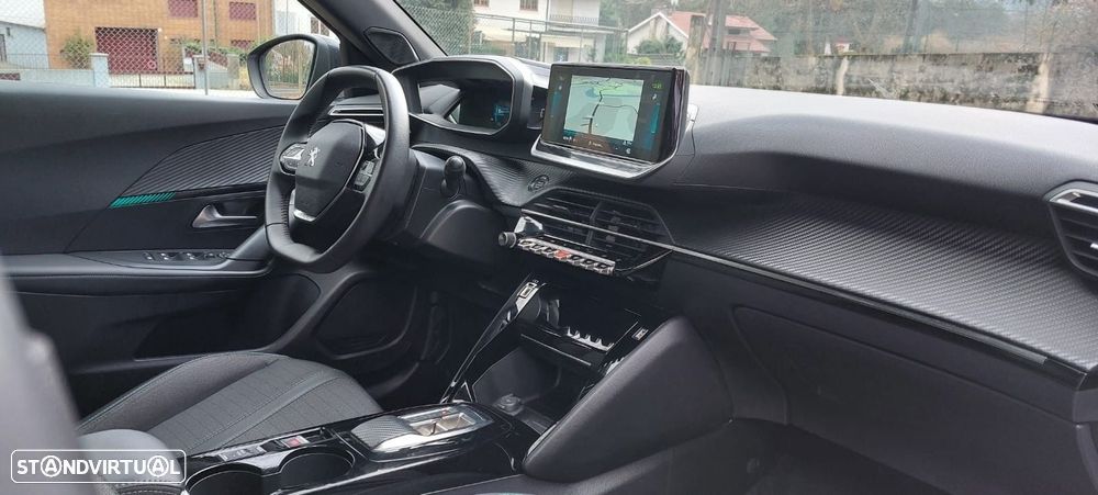Peugeot e-2008 50 kWh Allure Pack - 4