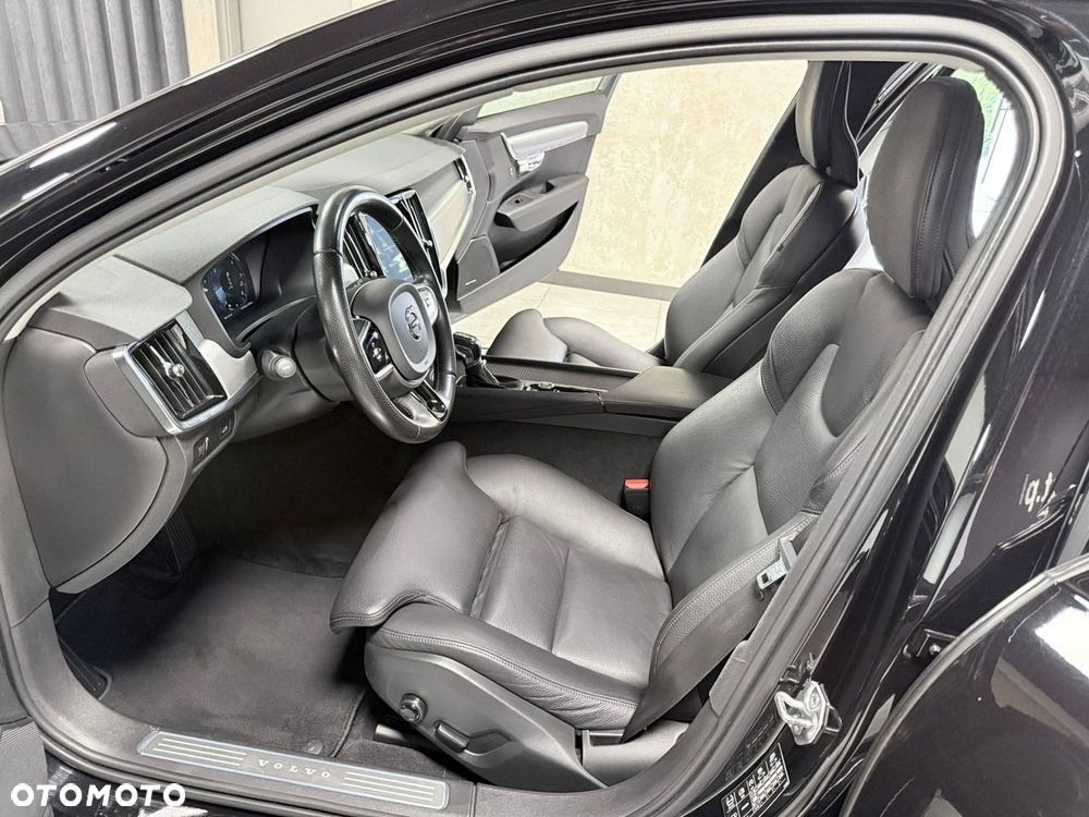Volvo V90 D4 Geartronic Inscription - 22