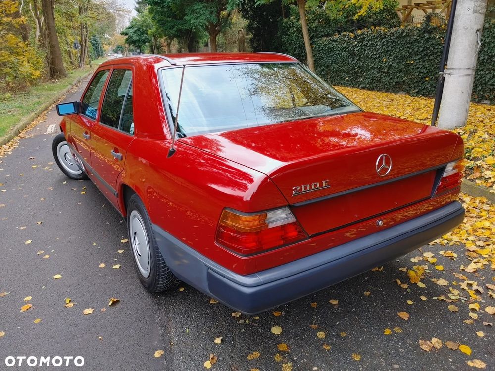 Mercedes-Benz W124 (1984-1993) - 18