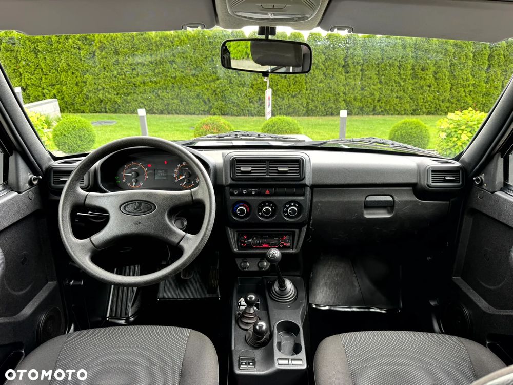 Lada Niva - 8