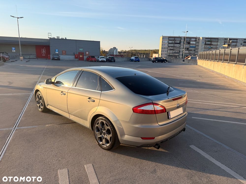 Ford Mondeo 2.5 Titanium S - 6