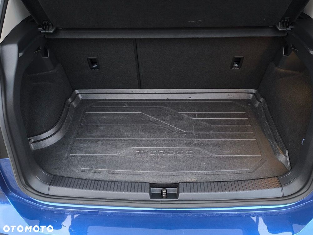 Volkswagen T-Cross - 30