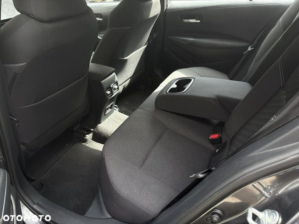 Toyota Corolla 1.5 Comfort - 11