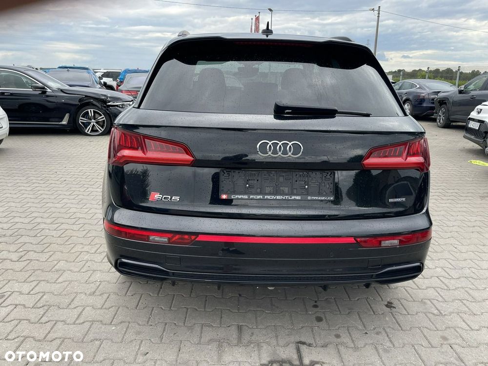 Audi Q5 2.0 TDI quattro design - 3
