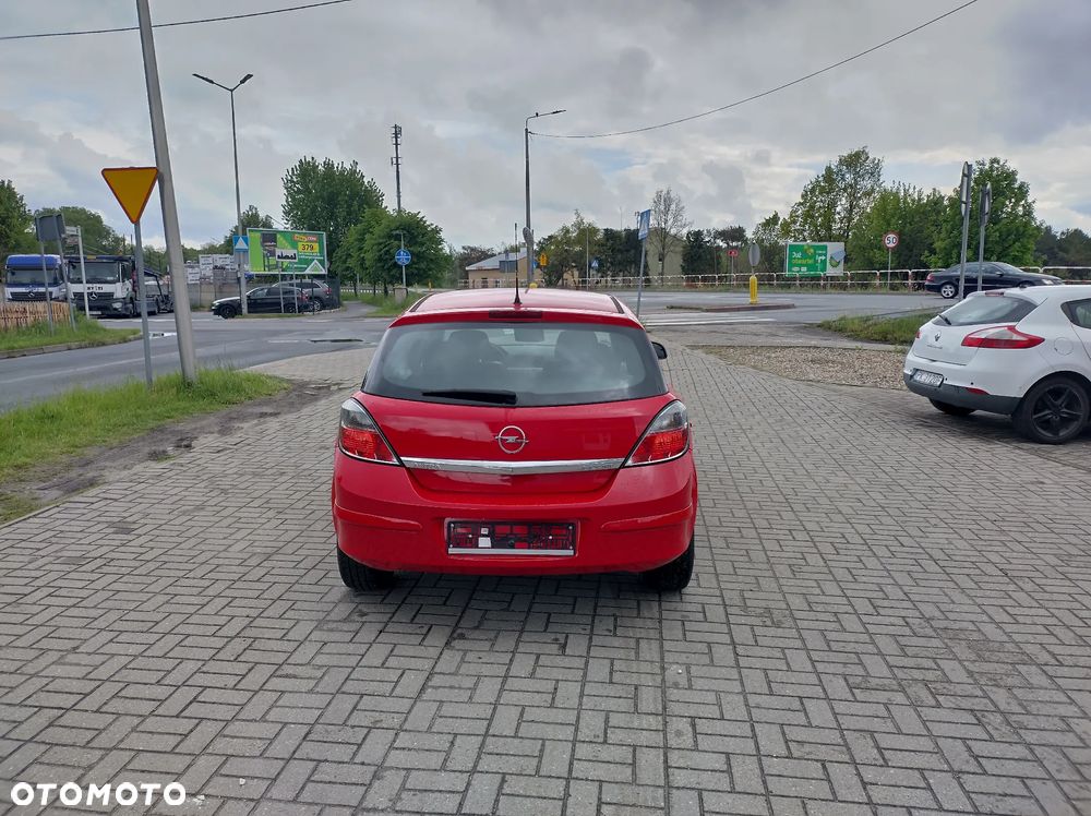 Opel Astra 1.4 - 9