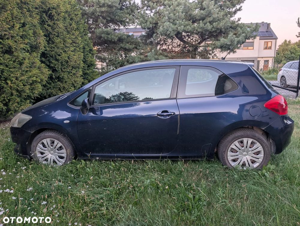 Toyota Auris 1.4 VVT-i Luna - 9