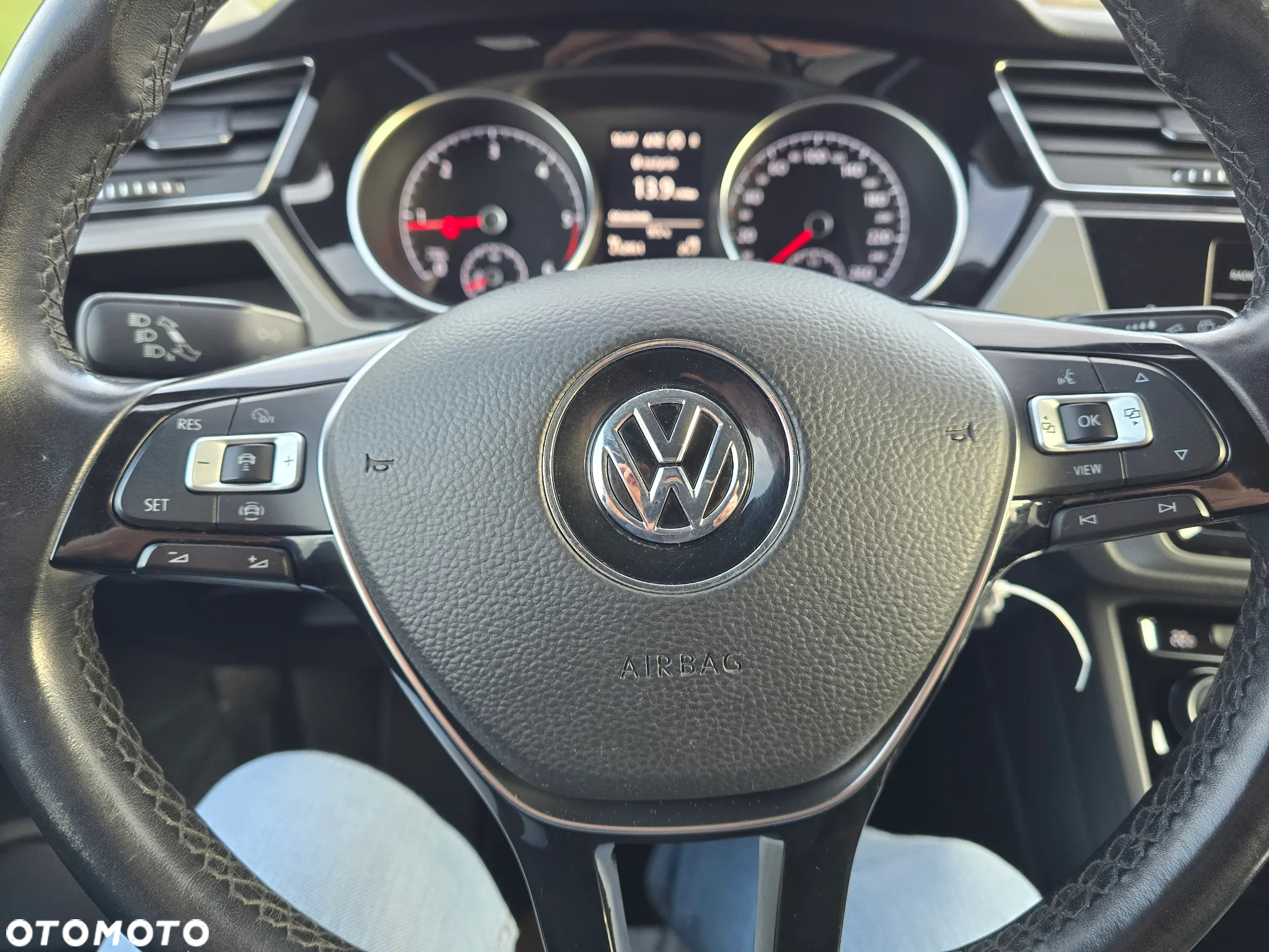 Volkswagen Touran 1.6 TDI SCR (BlueMotion Technology) DSG Comfortline - 18