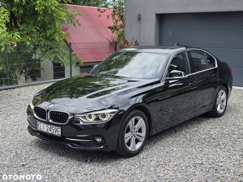 BMW Seria 3 330i GPF xDrive Sport Line - 6