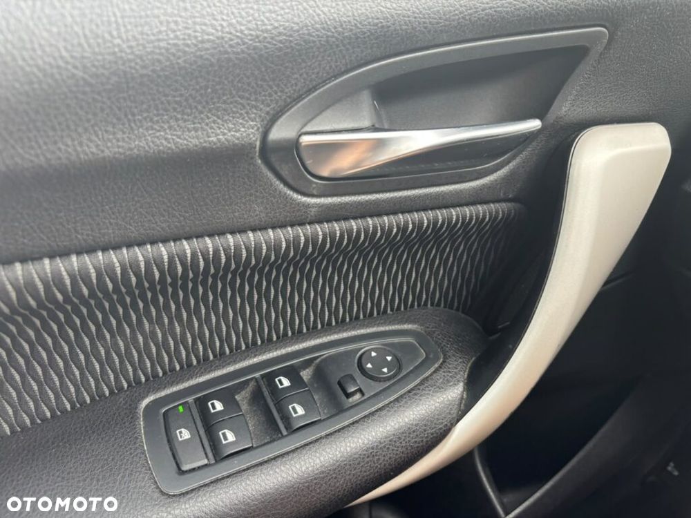BMW Seria 1 116d DPF - 7