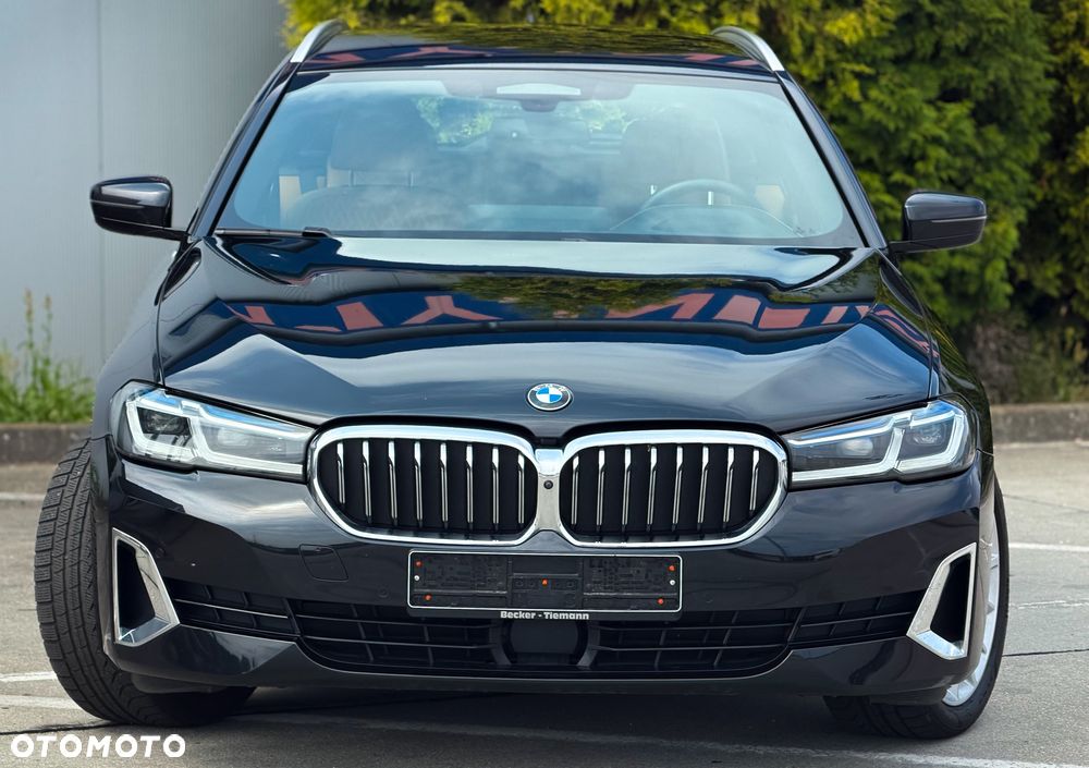 BMW Seria 5 540d xDrive mHEV Luxury Line - 4