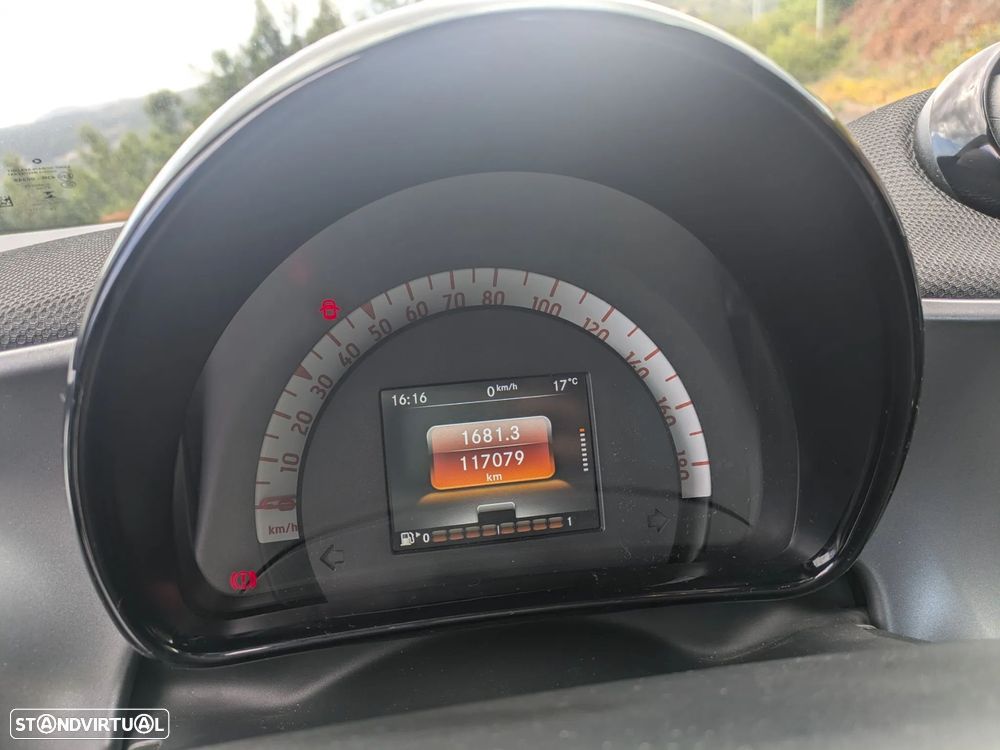 Smart Fortwo Cabrio 1.0 71 Passion Aut. - 2