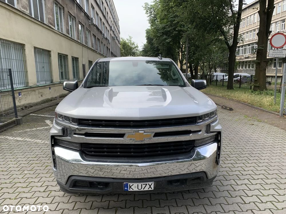Chevrolet Silverado - 7