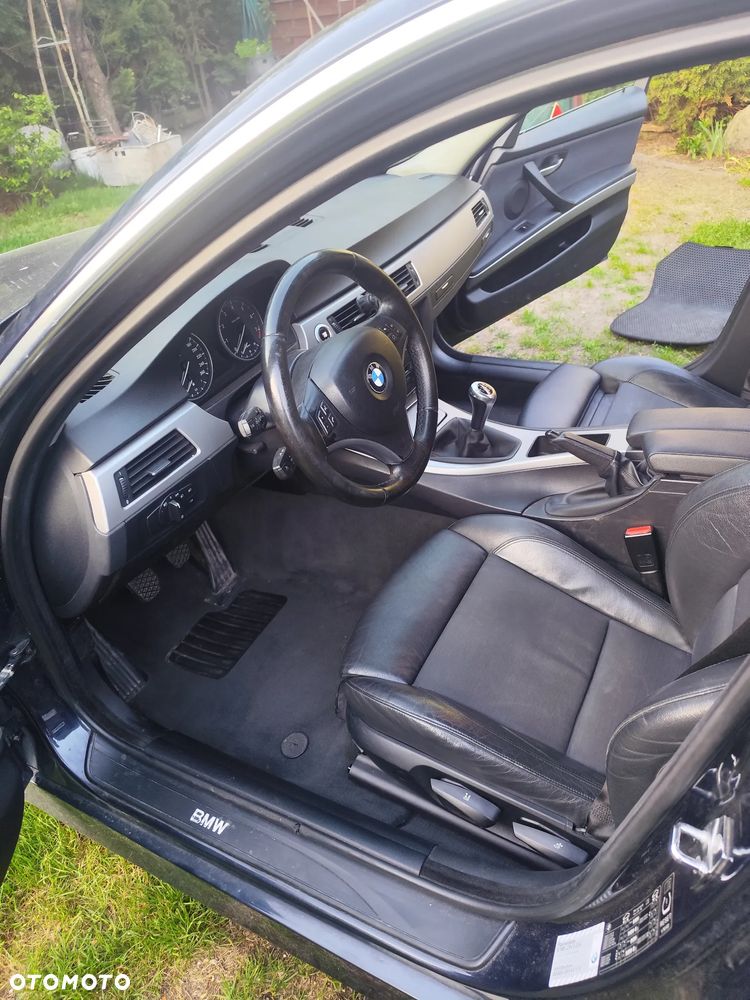 BMW Seria 3 - 22