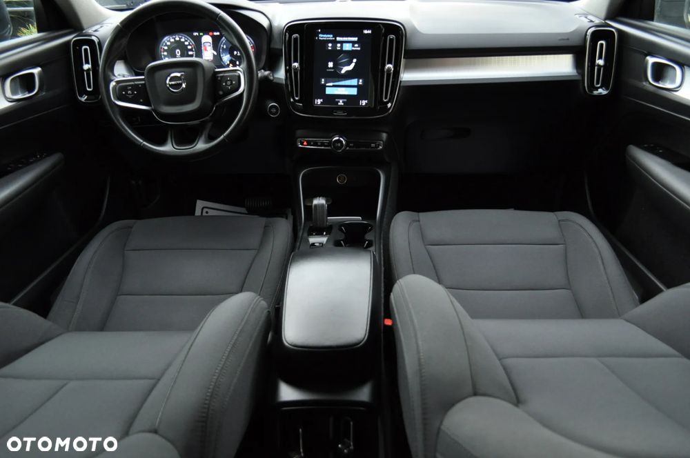 Volvo XC 40 - 27